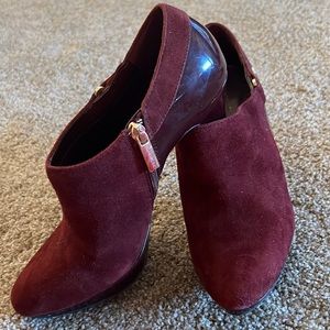 Bandolino leather booties